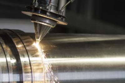 中缸圓光斑高速激光熔覆